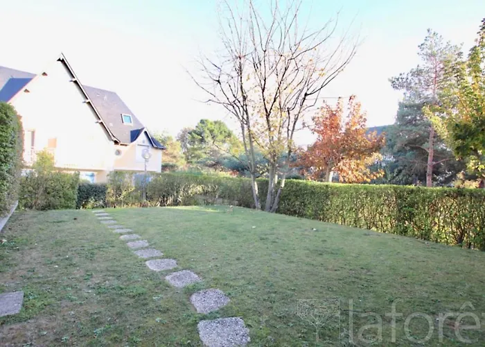 Joli 2p En Rez-de-jardin Oriente Sud A 2 Pas De La *